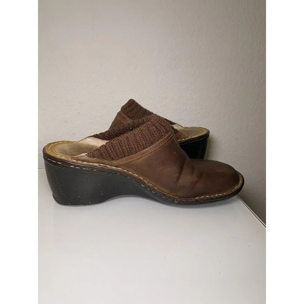 UGG Gael 3085 Brown Distressed Nubuck Leather Mules Wedges Slides Size 8 Used - Picture 11 of 16